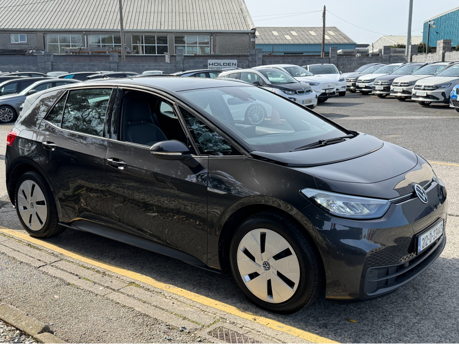 2021 Volkswagen ID.3 - image 7
