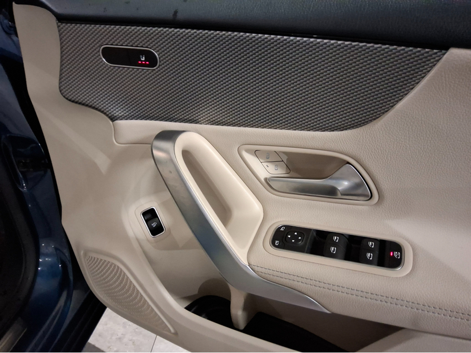 2022 Mercedes-Benz A Class 180 SALOON  AUTO - Low Mileage - Cream Leather Interior - €35,950