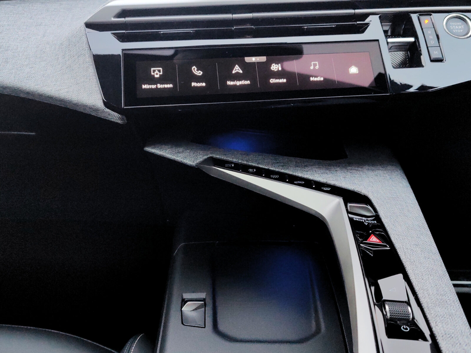 2025 Peugeot 3008 1.2 MHEV PureTech 136bhp eDCS6 Allure €40,950