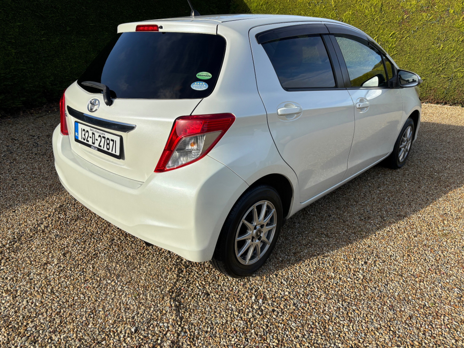 2013 Toyota Vitz NSP130 132D27871 €7,450