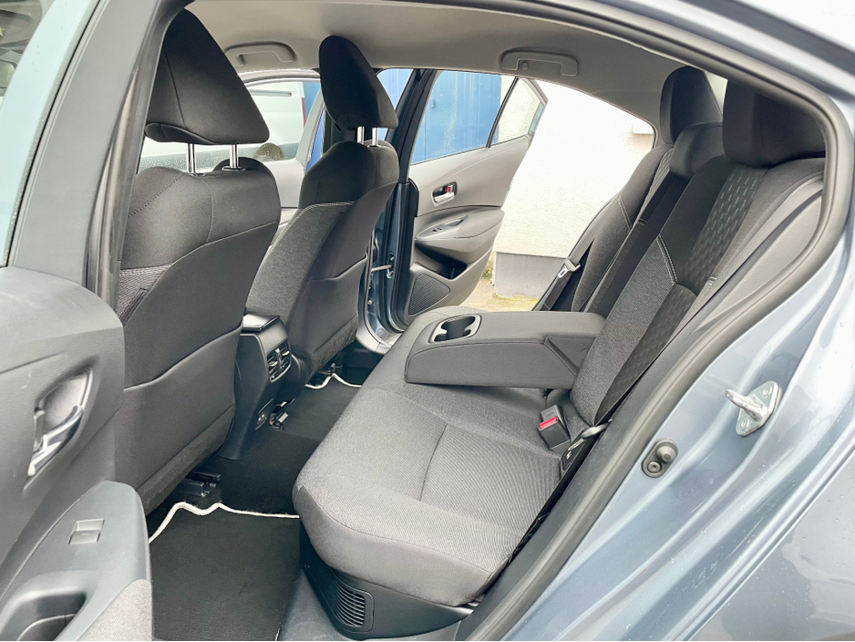 2024 Toyota Corolla LUNA SALOON 4DR AUTO 1.8 PETROL/ELECTRIC SELF CHARGING HYBRID €27,950