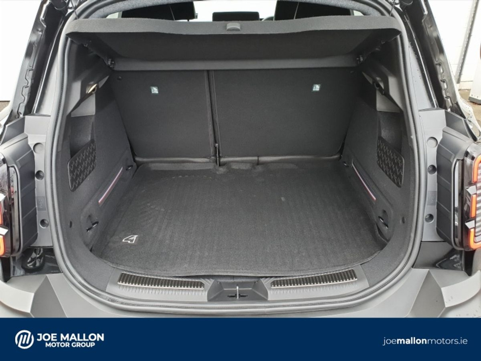 2026 Renault 4 iconic 52kWh 150hp