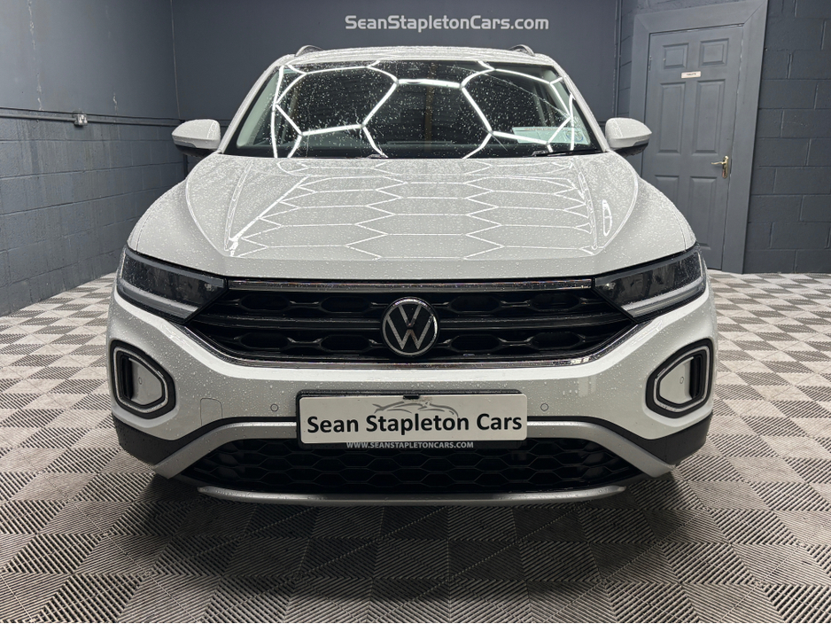 2024 Volkswagen T-Roc LIFE 2.0 TDI MANUAL 6SPEED FWD 116HP 5 €29,950