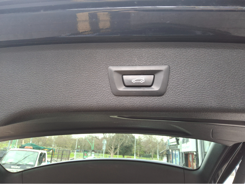 2017 BMW X3 - image 24