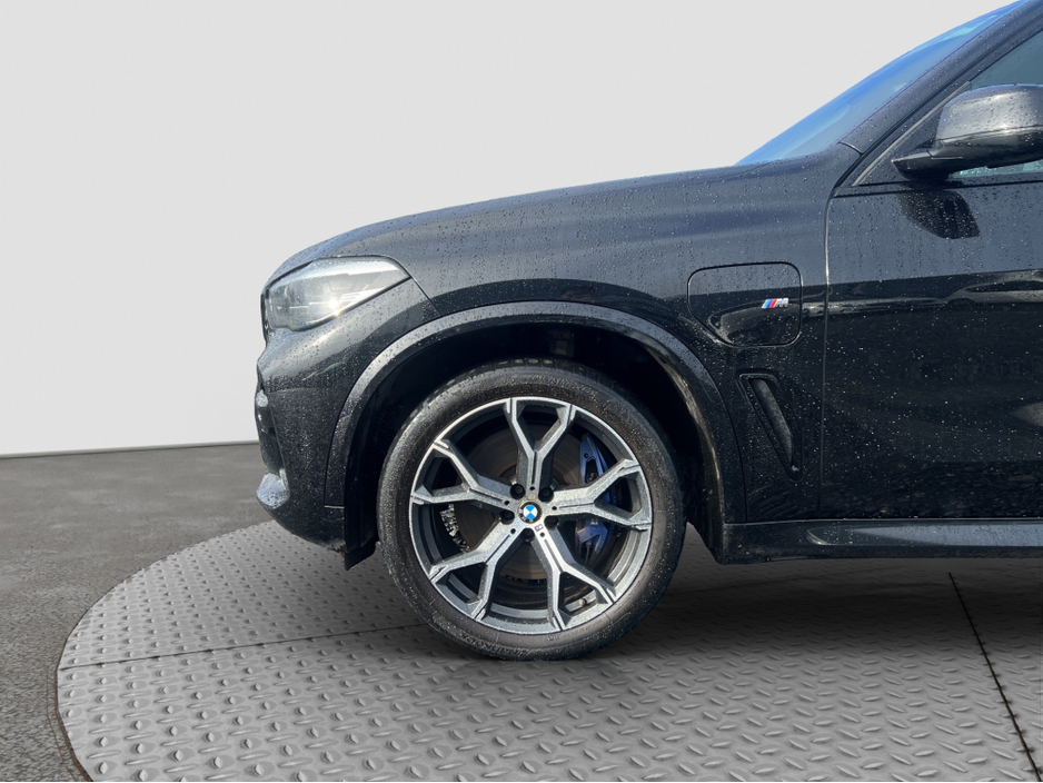 2021 BMW X5 2021 BMW X5 XDrive 45e M Sport Black Edition €49,950