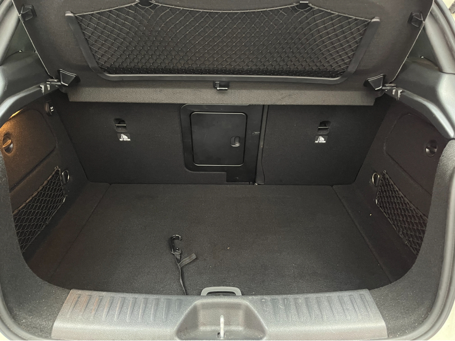 2017 Mercedes-Benz A Class - image 7