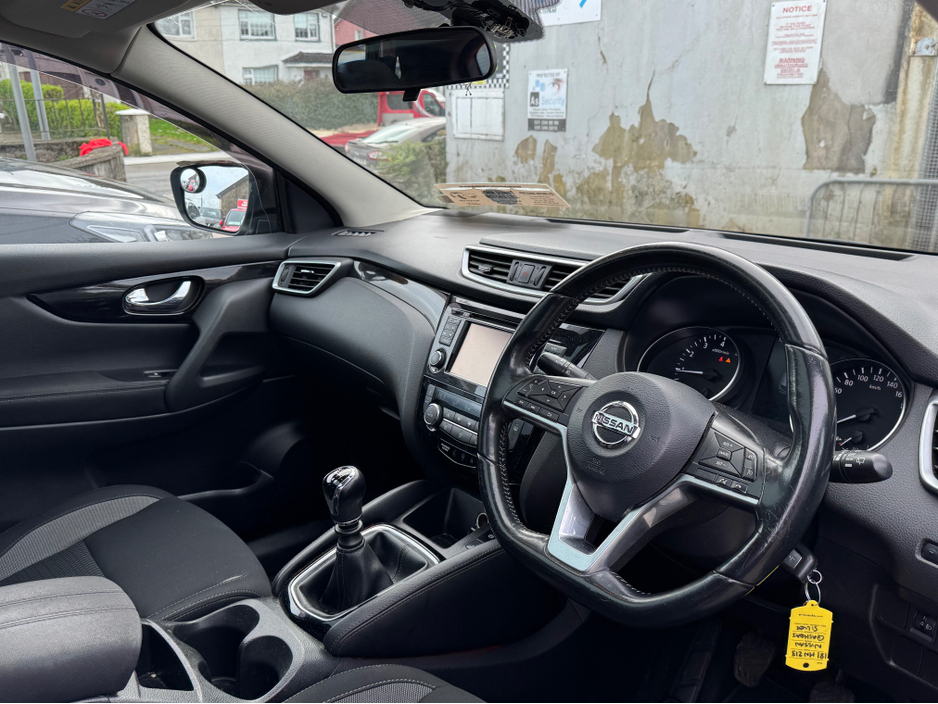 2018 Nissan Qashqai - image 6