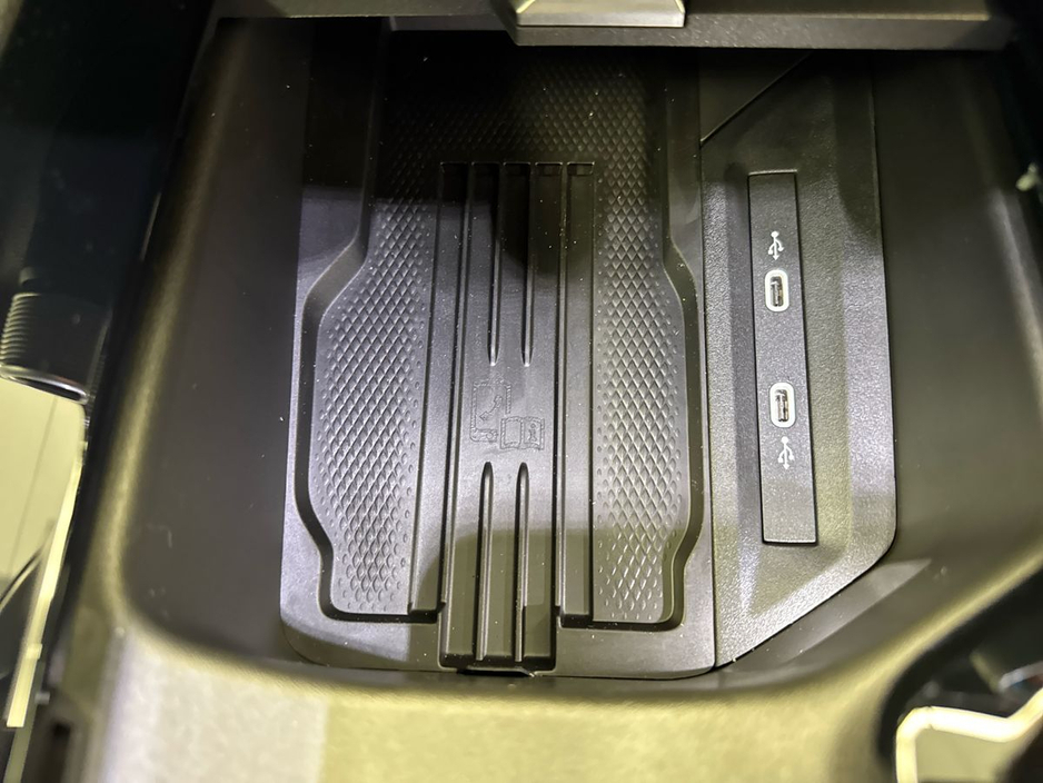 2026 Skoda Superb - image 21