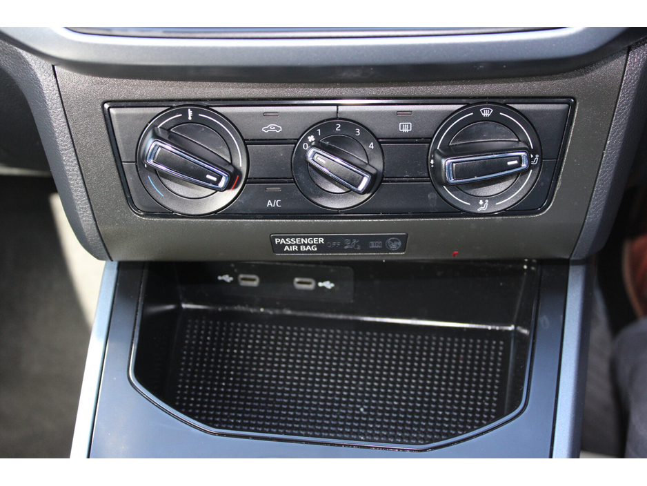 2021 SEAT Arona - image 17