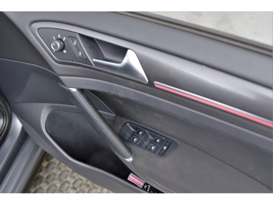 2018 Volkswagen Golf 2.0 TSI GTI DSG MK7.5 169KW *TARTAN CLOTH SPORT SEATS* €27,890