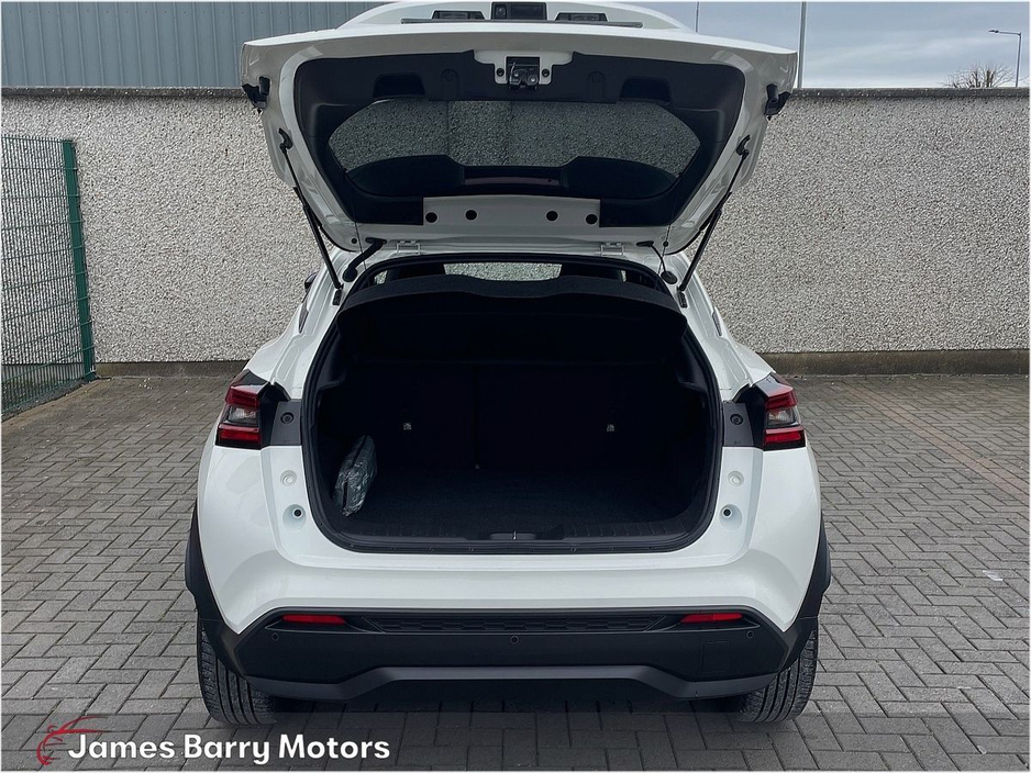 2024 Nissan Juke - image 20