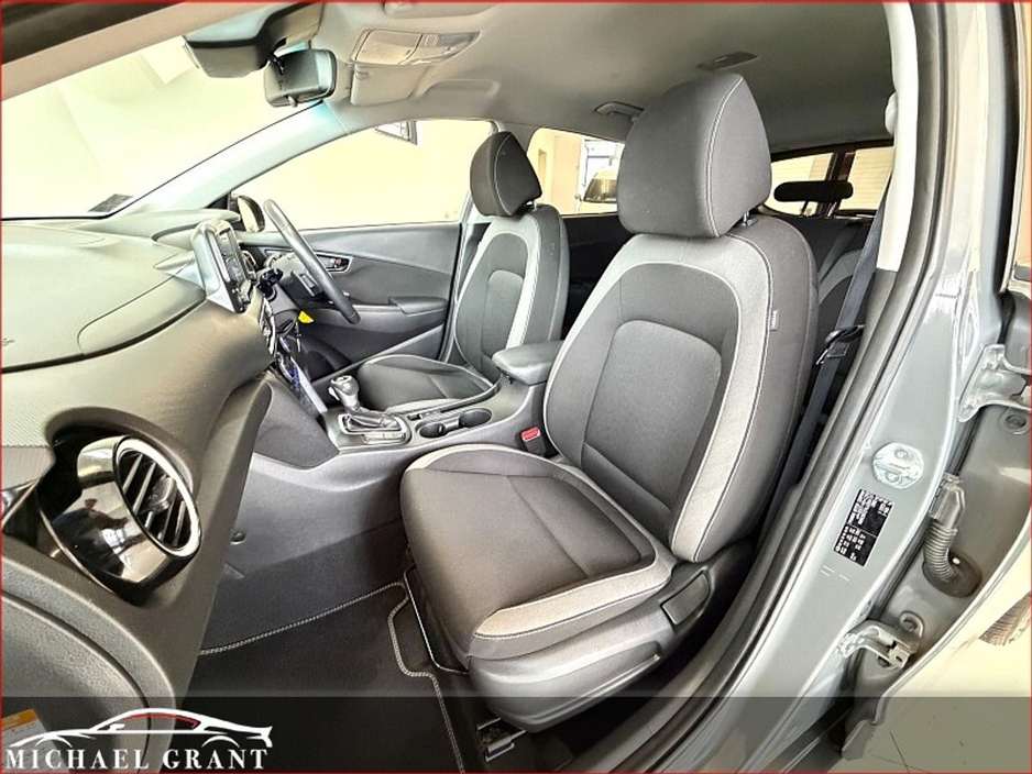 2020 Hyundai Kona 1.6 HYBRID GDI PETROL EXECUTIVE HIGH SPEC IRISH CAR €21,995