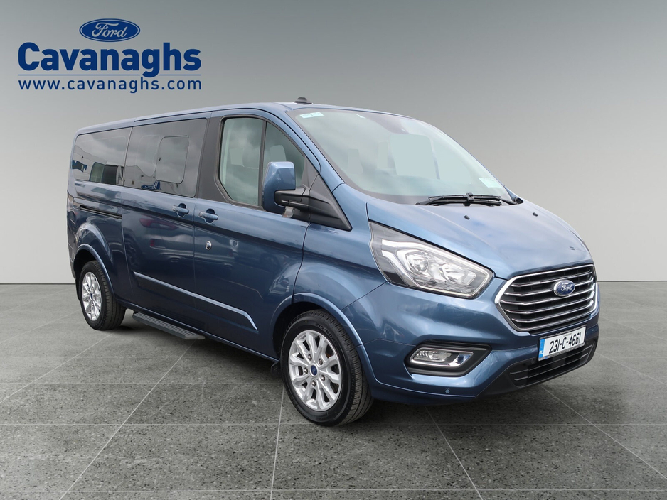 2023 Ford Tourneo - image 5