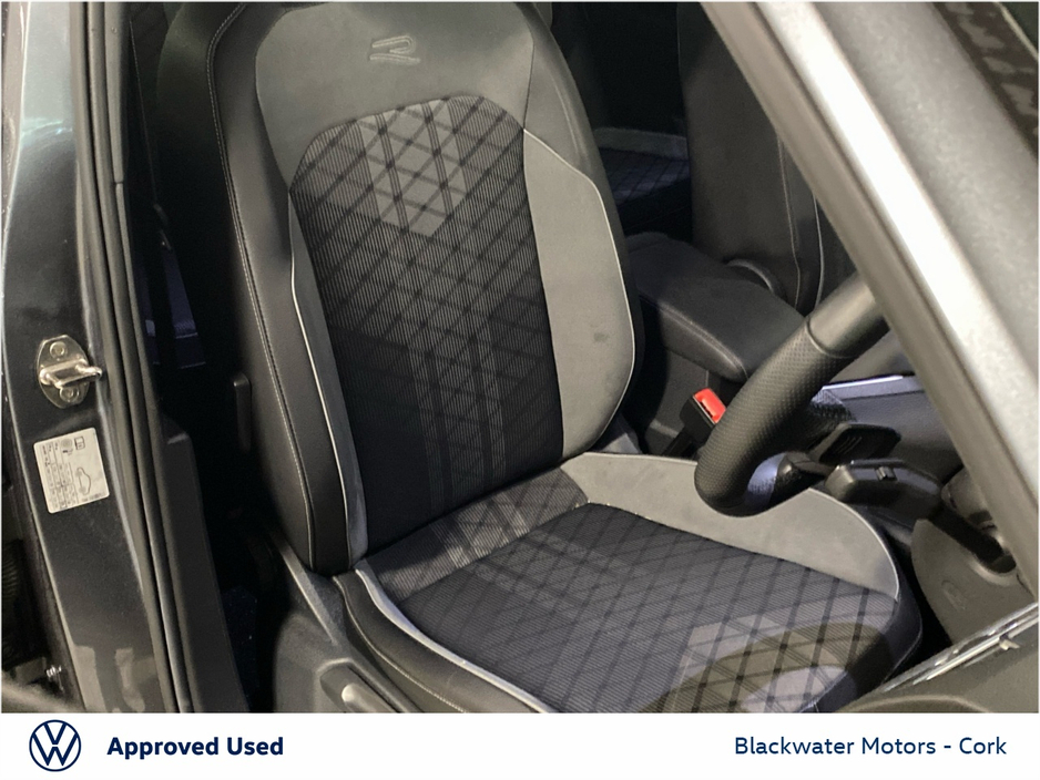 2022 Volkswagen Tiguan Allspace 2.0TDI 150BHP R-LINE A7 €42,995