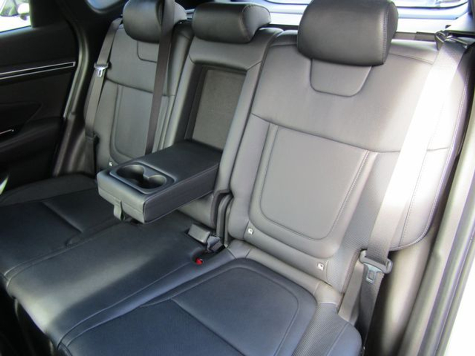 2022 Hyundai Tucson - image 19