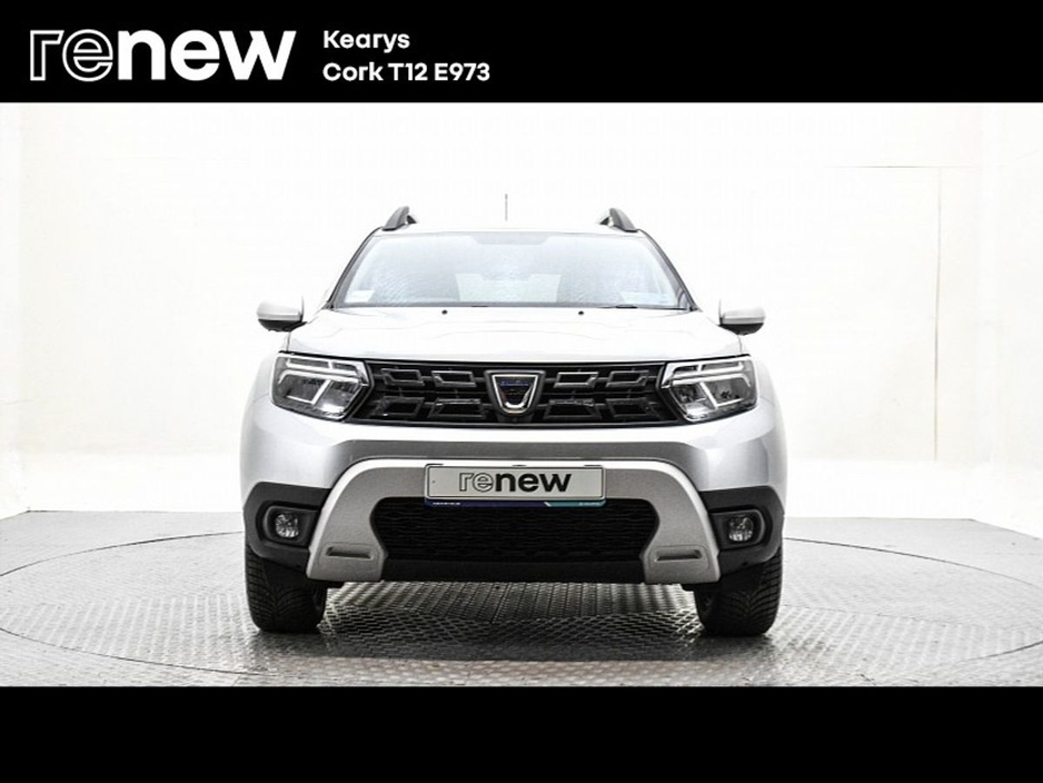 2022 Dacia Duster - image 8