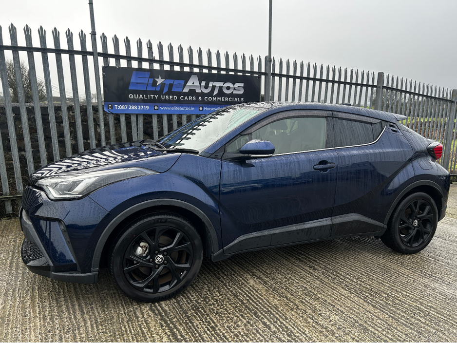 2020 Toyota C-HR Self Charging Hybrid 1.8 €24,995