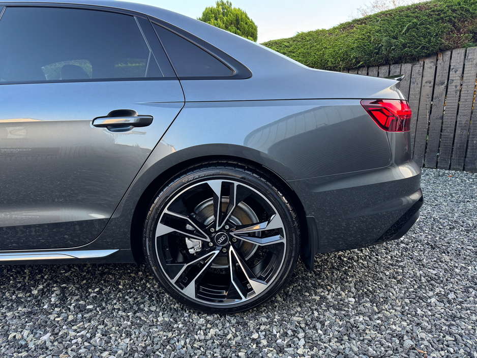 2020 Audi A4  €28,950