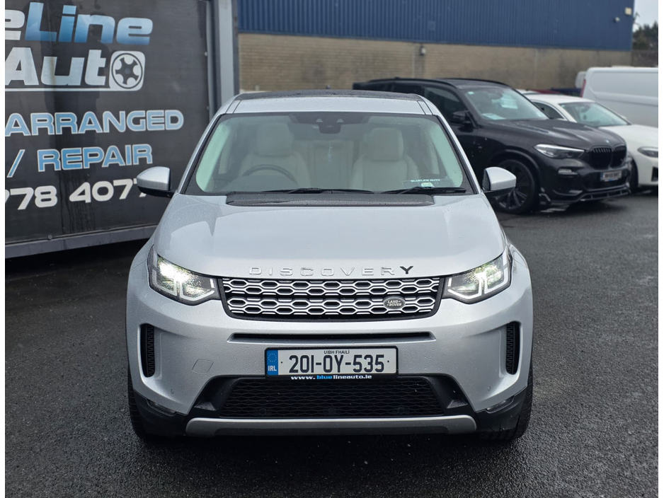 2020 Land Rover Discovery Sport - image 2