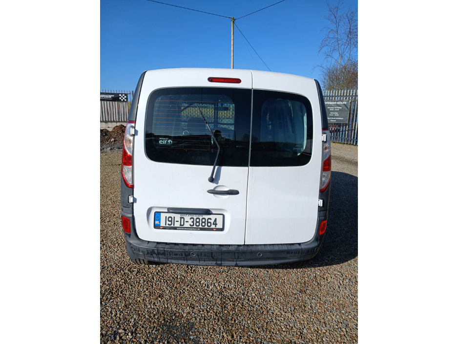 2019 Renault Kangoo - image 10