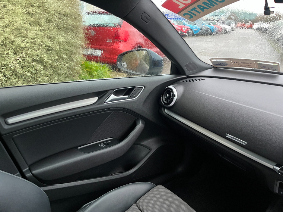 2020 Audi A3 S-LINE AUTOMATIC 1.4 PETROL //HIGH SPEC//HALF LEATHER HEATED SEATS//REVERSE CAMERA//KEYLESS ENTRY//ADAPTIVE CRUISE CONTROL// €24,950