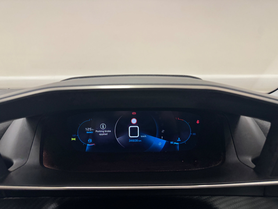 2022 Peugeot 2008 1.2 Puretech 100bhp Allure €21,950