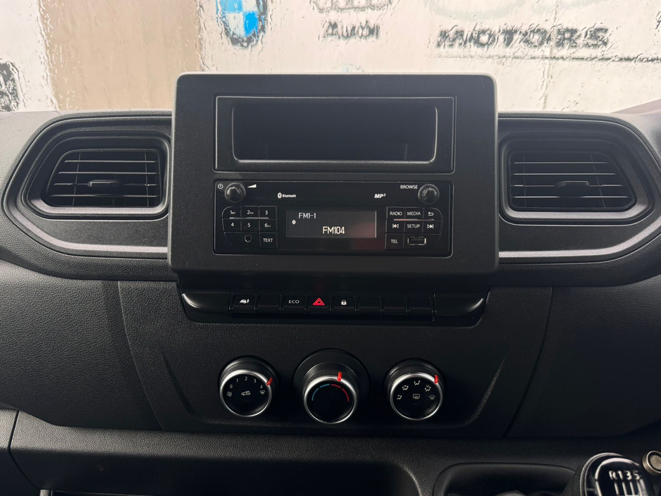 2020 Renault Master FWD LM35 DCI 135 BUSINE III PH2 MY19 €12,800