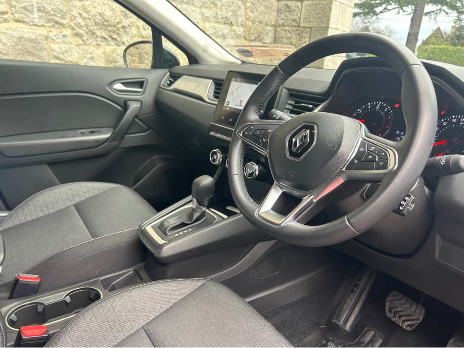 2023 Renault Captur - image 10