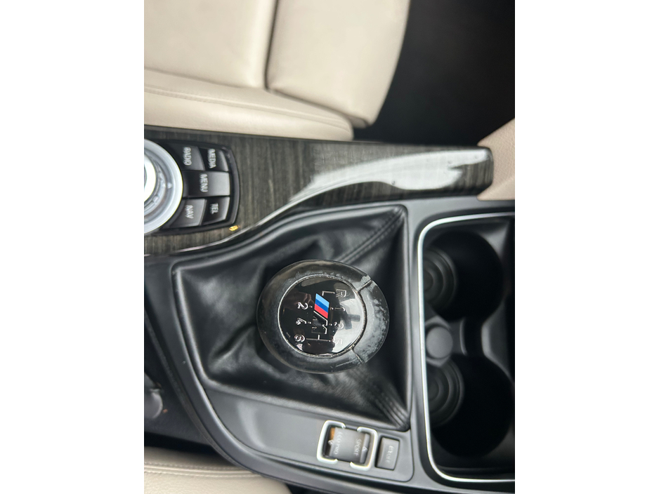 2017 BMW 3 Series D M SPORT ZLMG 4DR**//**CREAM LEATHER**//**€200 ROAD TAX**//**FINANCE ARRANGED**//**12 MONTHS WARRANTY**//**TRADE IN CONSIDERED**//**HI SPEC MODEL!! €19,995