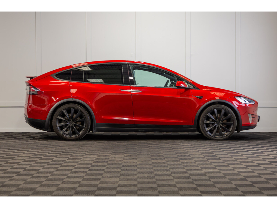 2019 Tesla Model X - image 6
