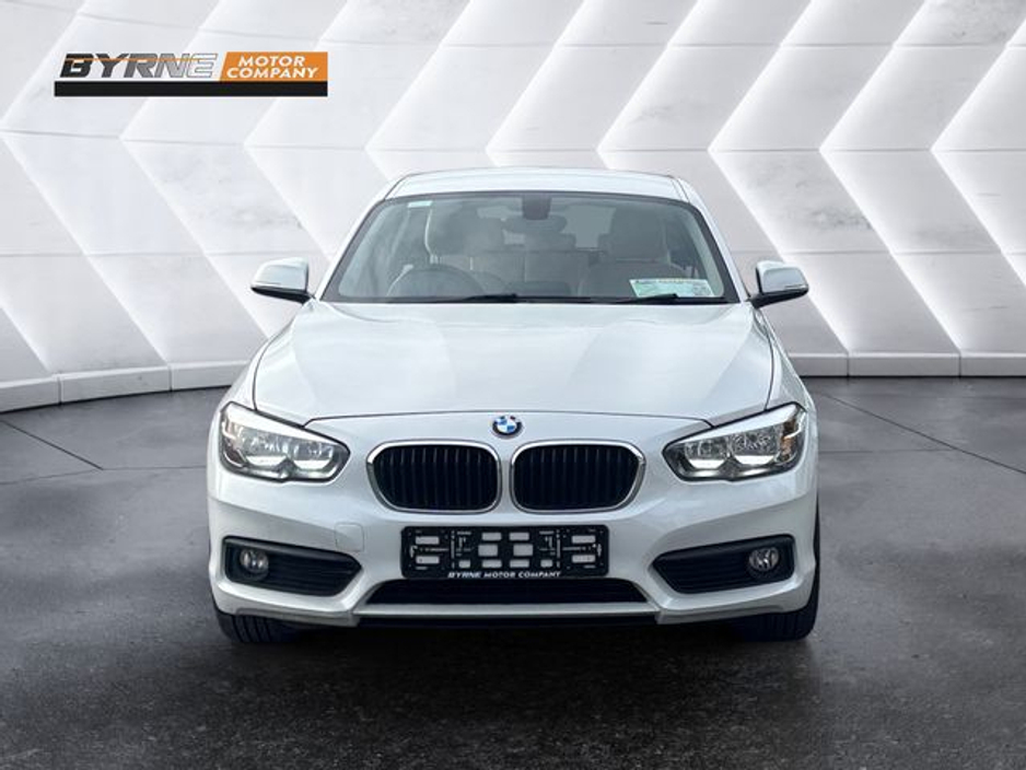 2017 BMW 1 Series - image 8