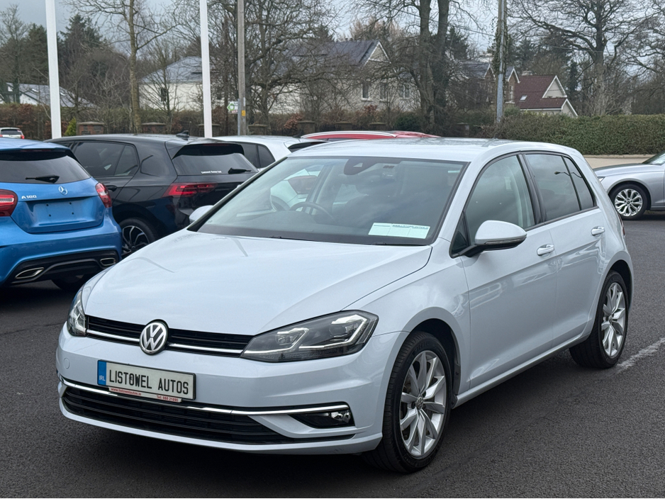 2018 Volkswagen Golf - image 5