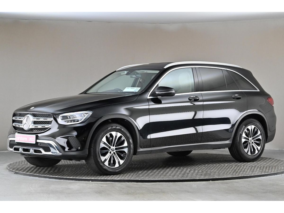 2022 Mercedes-Benz GLC Class - image 4
