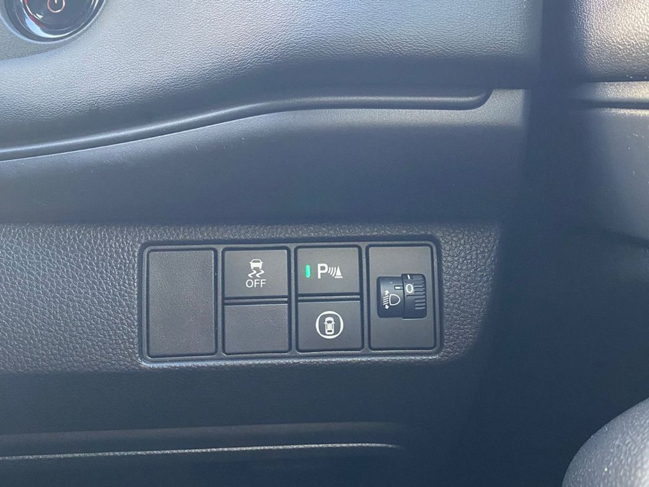 2022 Honda HR-V - image 26