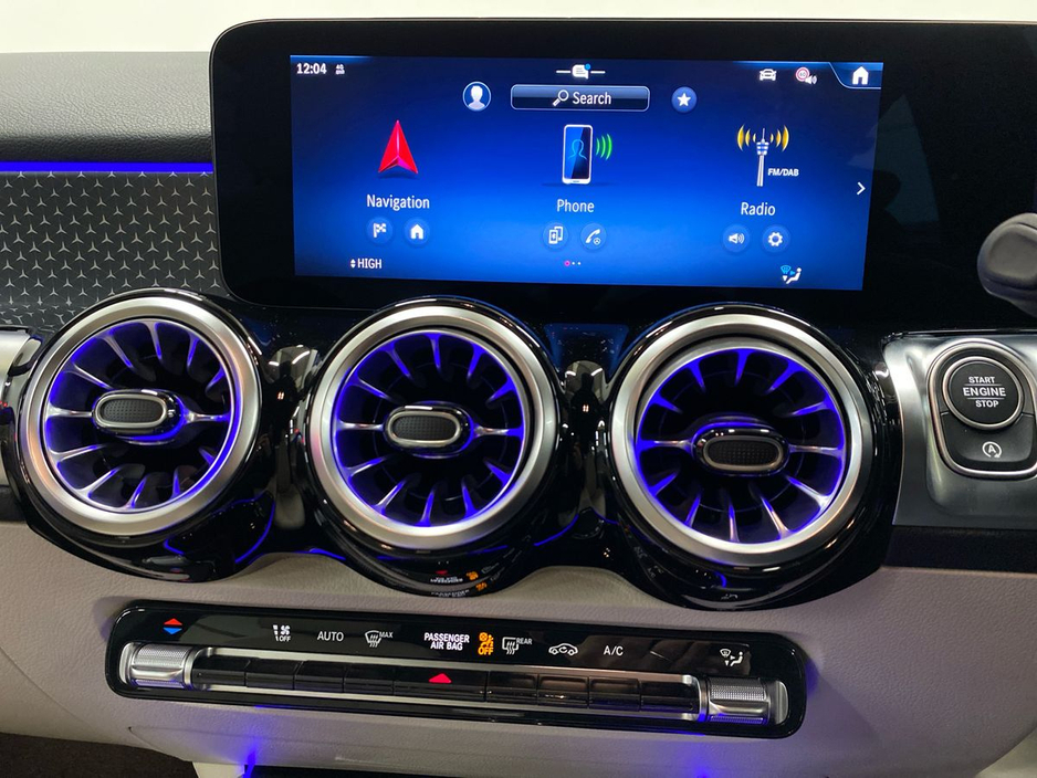 2026 Mercedes-Benz GLB GLB 200d PROGRESSIVE LINE+ | 7 seater, Heated Seats, Reversing Camera €71,458