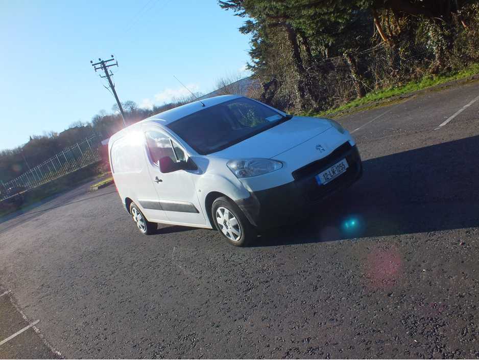 2012 Peugeot Partner 625 SE L1 HDI