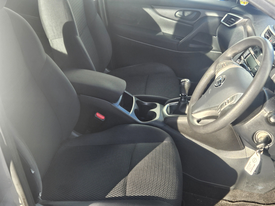 2016 Nissan Qashqai 1.5 DSL XE €10,450