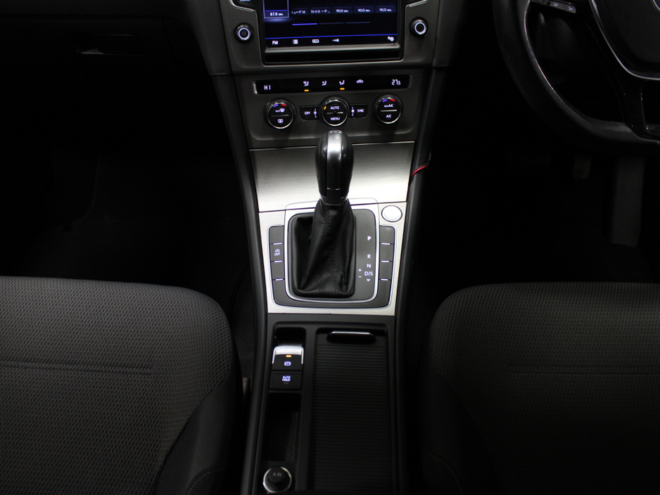 2017 Volkswagen Golf 1.2 TSI COMFORTLINE €15,950