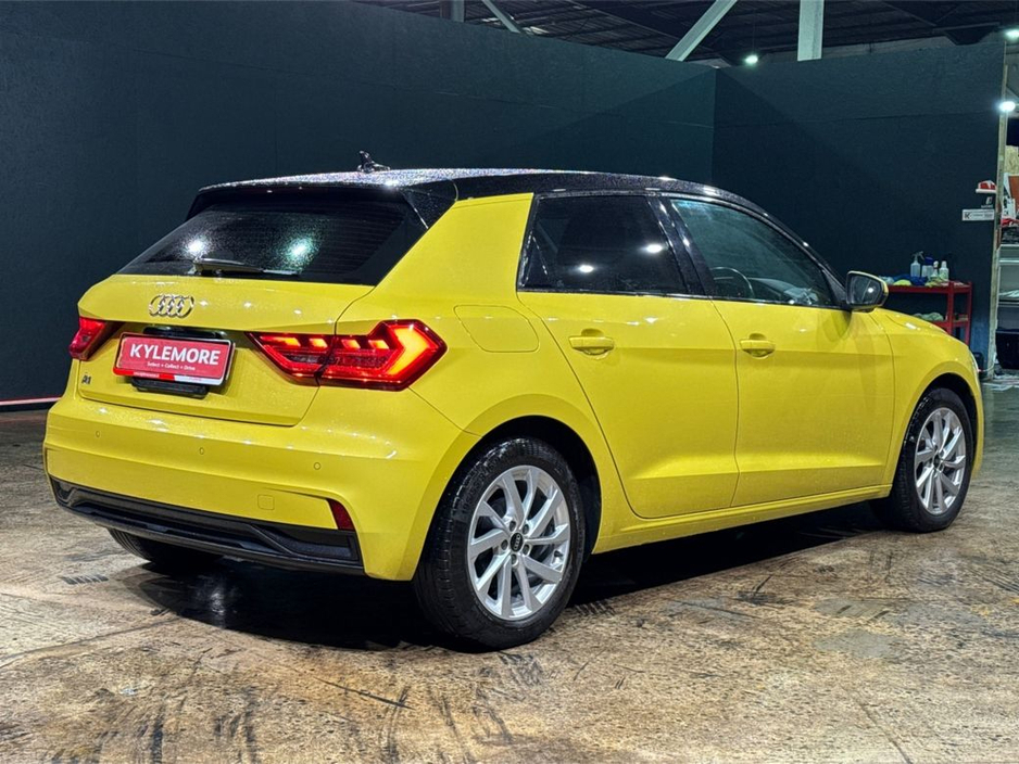 2021 Audi A1 1.0 AUTOMATIC - YELLOW/BLACK 2 TONE - CRUISE CONTROL - REAR CAMERA €24,450