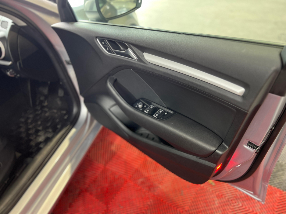 2015 Audi A3 - image 16