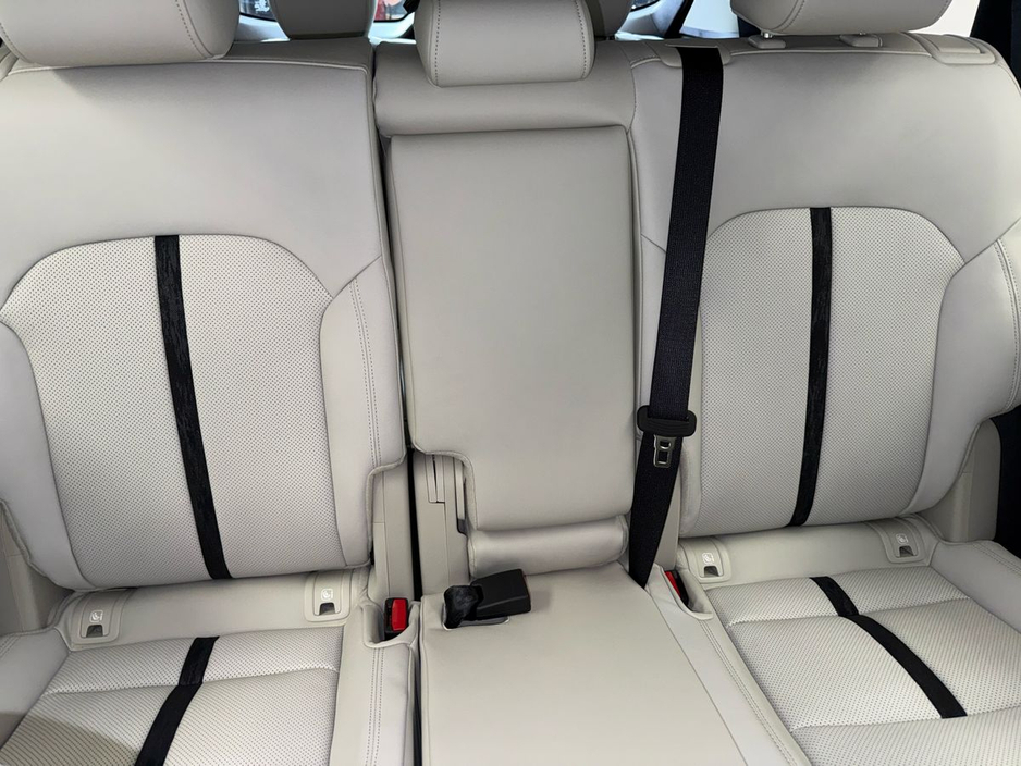 2026 Mazda CX-80 - image 22