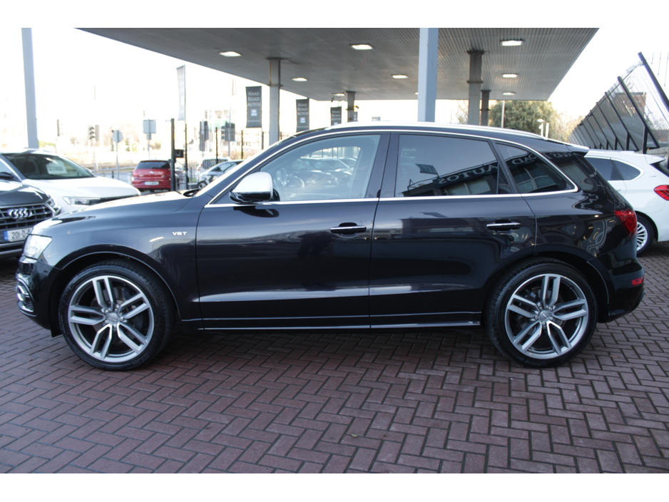 2015 Audi SQ5 - image 7