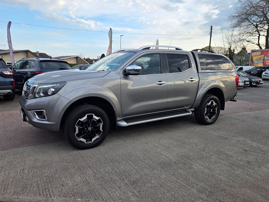 2020 Nissan Navara - image 5