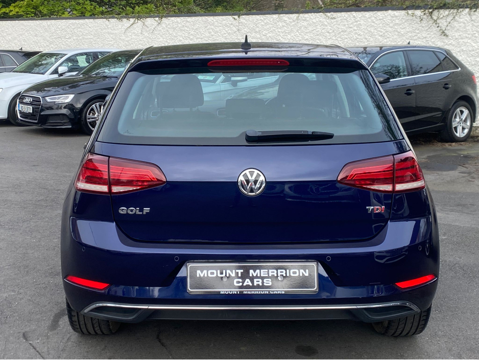 2017 Volkswagen Golf - image 5