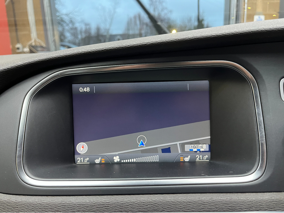 2014 Volvo V40 €10950 2014 VOLVO V40 T4 SE 1.6 AUTOMATIC / CRUISE CONTROL / REVERSE CAMERA / ELECTRIC MEMORY & HEATED SEATS €10,950