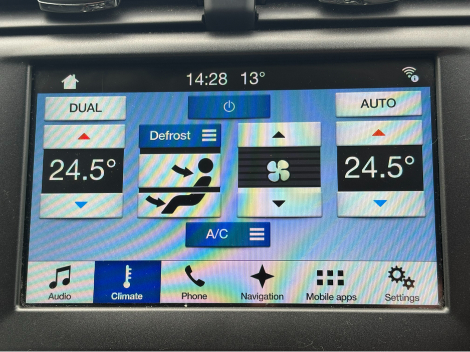 2018 Ford Mondeo - image 18