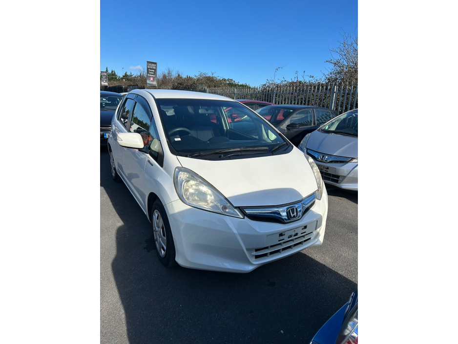 2012 Honda Fit - image 2