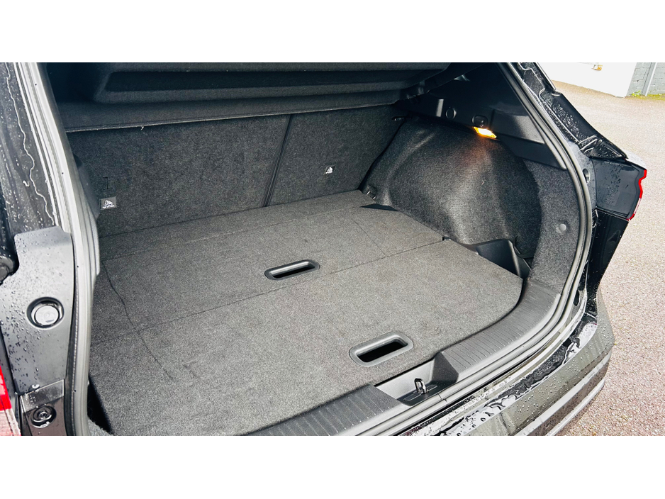 2023 Nissan Qashqai LOW MILEAGE AUTOMATIC 4 REVERSE CAMERAS + FRONT AND REAR PARK SENSORS €31,995