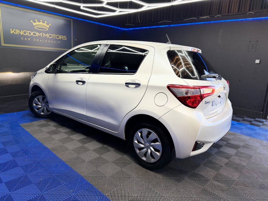 2019 Toyota Vitz 1.0 VVT-i 3Dr Terra €13,900