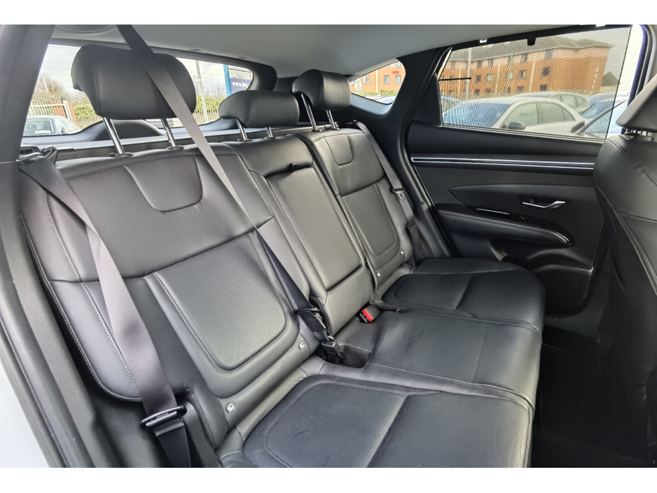 2022 Hyundai Tucson - image 10